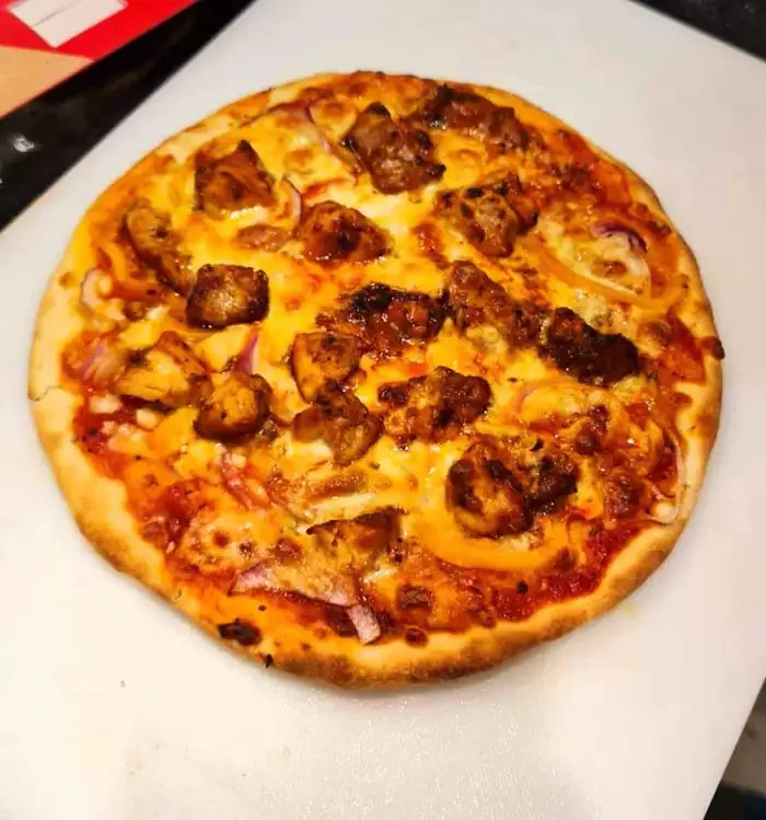 Eat Out Get Fit protein rich pizza