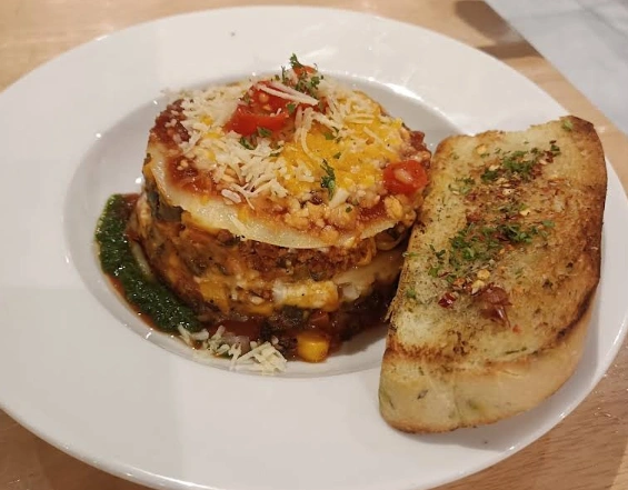 E'woke menu