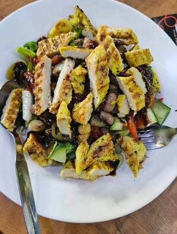 The Salad Studio veg plate
