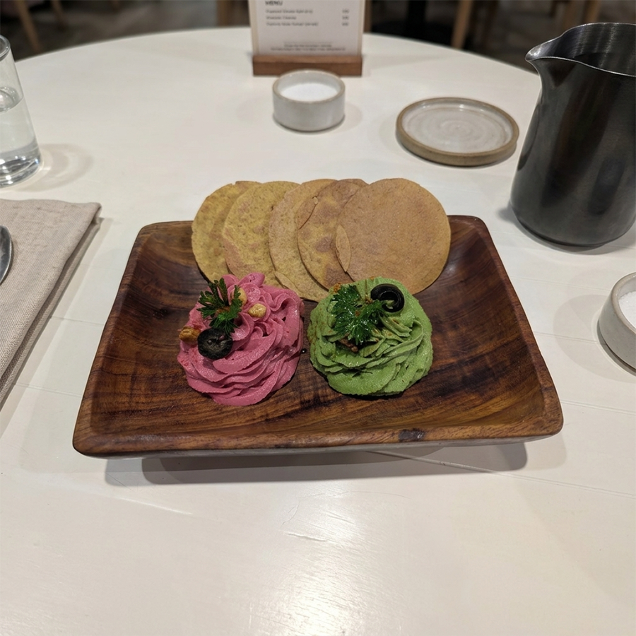 Healthy dips at Sante Spa Cuisine